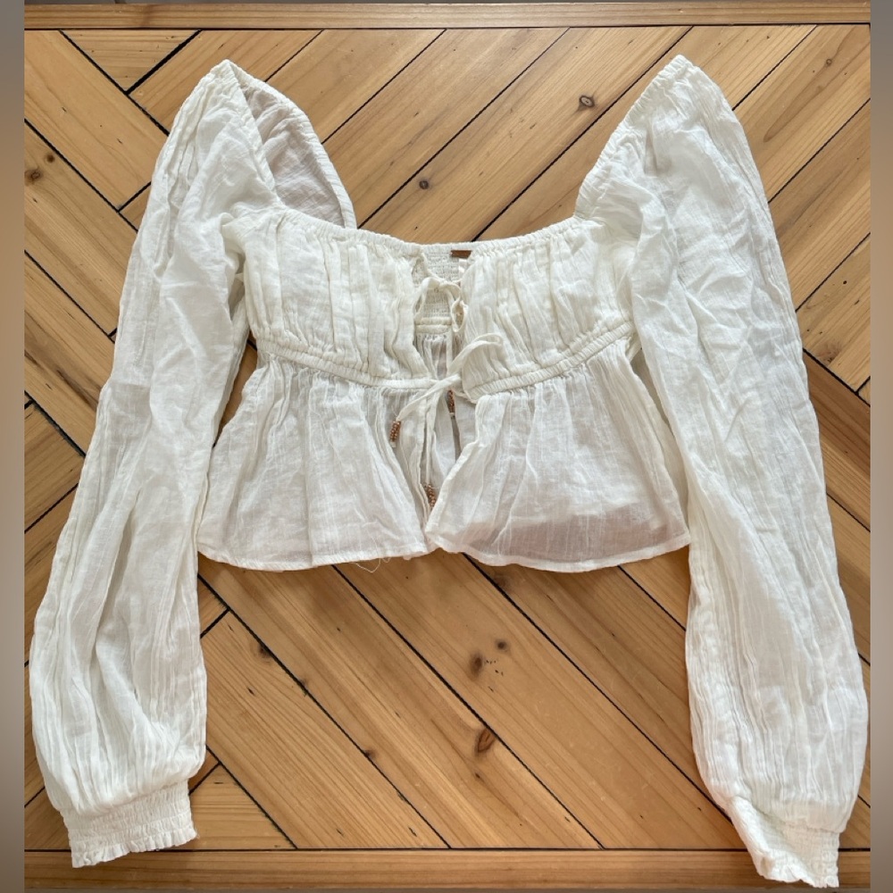 Free People Endless Summer Carly Blouse Top size S. Color white .